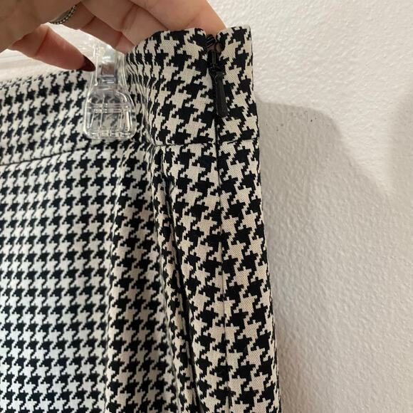 SÉZANE Clara Houndstooth Print High Rise 7/8 Trousers, Black/Ecru, FR40/US8 - Picture 7 of 12